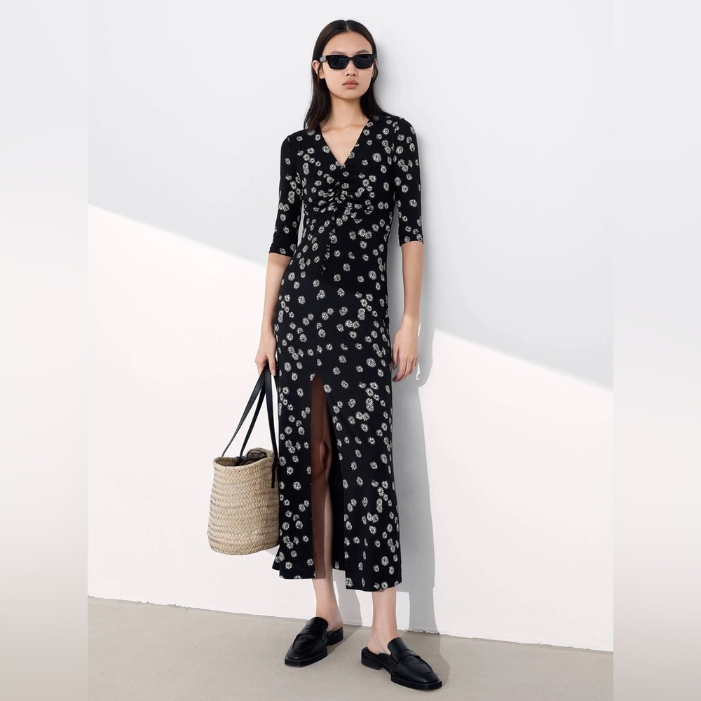 MO&Co Ruched Floral Midi Dress Black V Neck Slit Size M